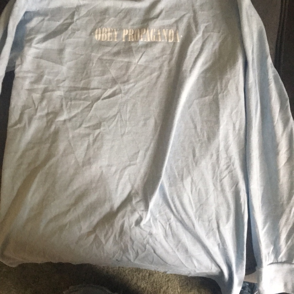 Long sleeve tee shirt